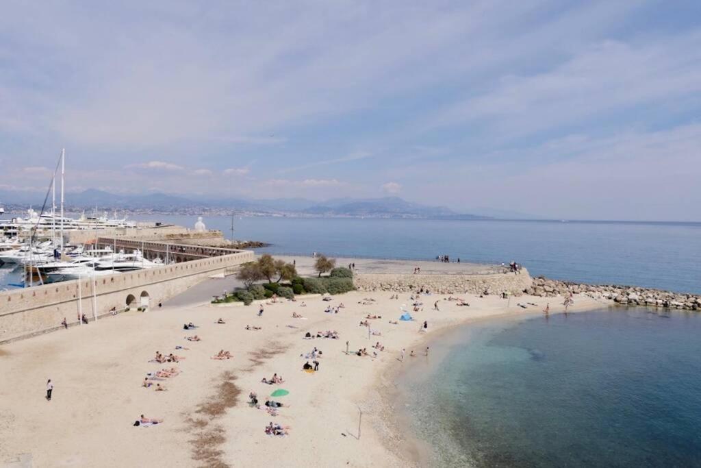 Bord De Mer - Ac, Wifi, Chic, Sea View, Beach 2 Minutes Walk 앙티브 외부 사진